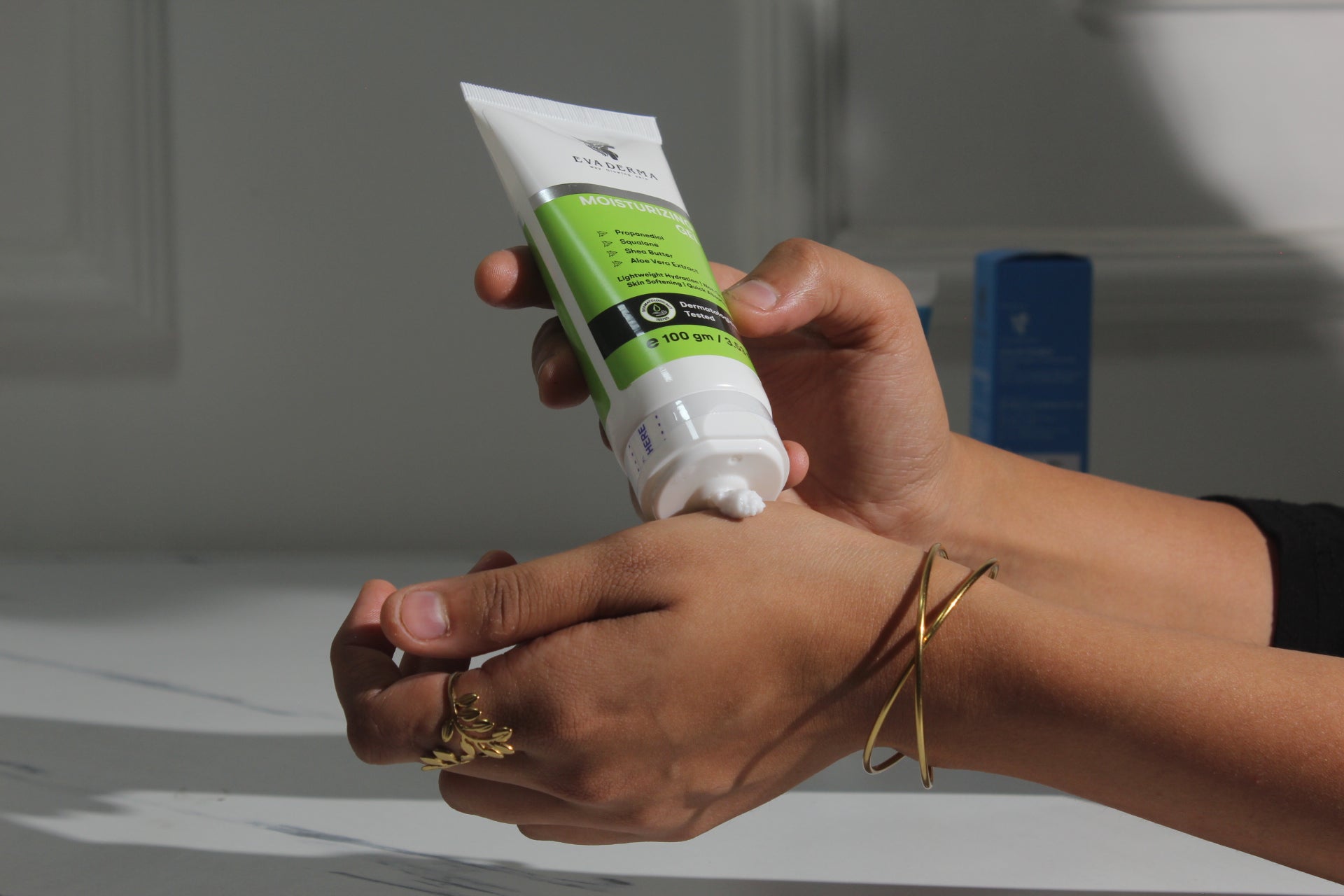 MOISTURIZING GEL